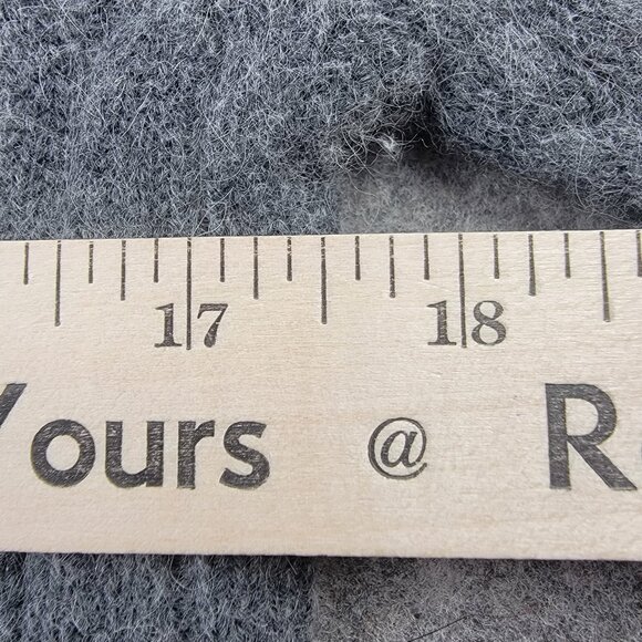 Eddie Bauer Sweater Women’s Large Gray Angora Blend Turtleneck Vintage - Picture 9 of 10